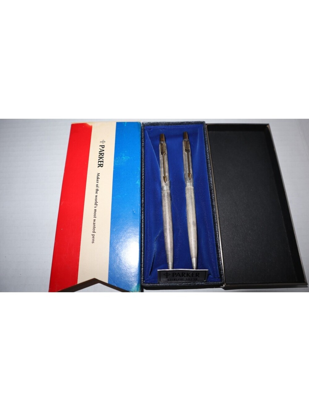 OLD CLASSIC PARKER 75 CISELE STERLING SILVER GOLD BALLPOINT PEN 0.9MM PENCIL SET